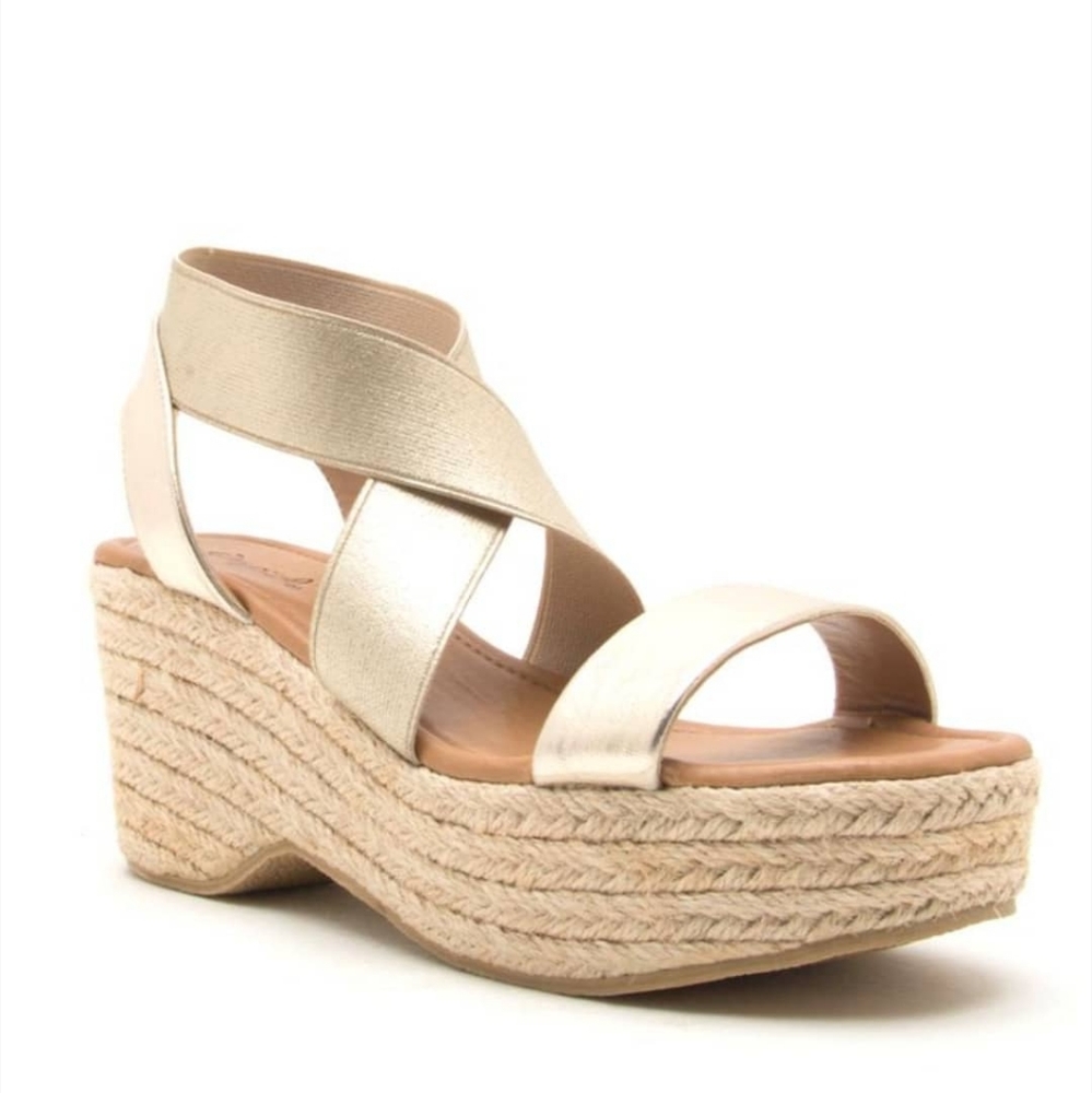 Golden Peep Toe Strap Flatform Wedge
